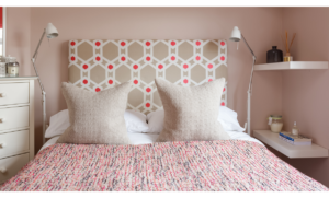 Pink and cream bed quilt