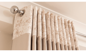 Hallis Hudson Neo curtain pole