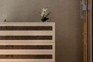 Luxury bedroom chest of drawers